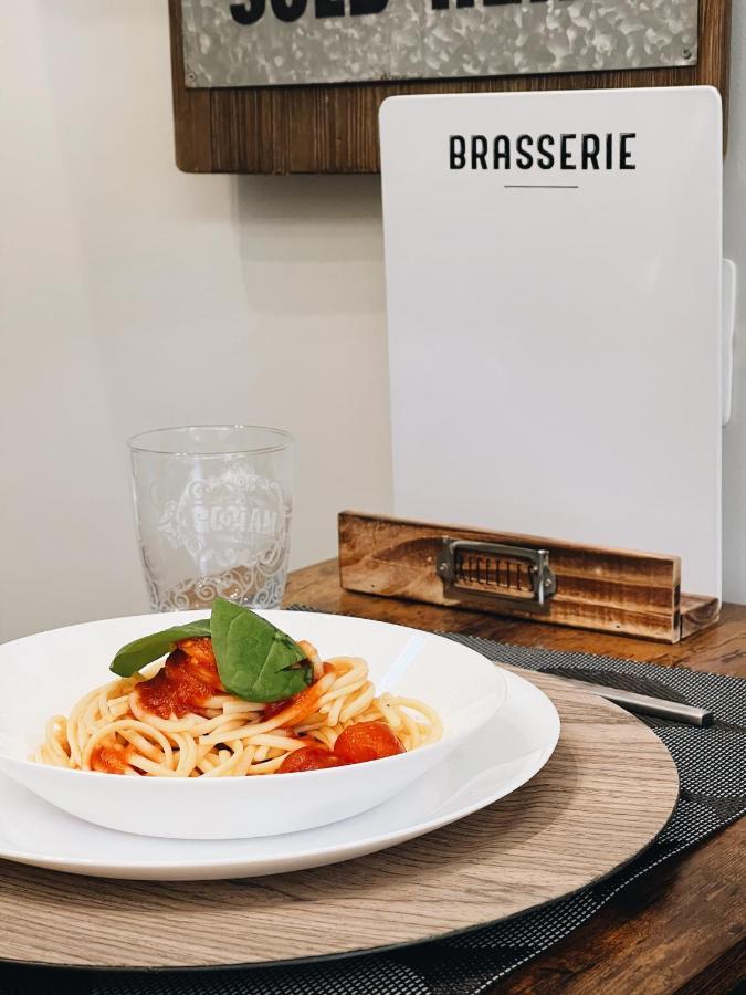 Appartement La Krianza à Naples Extérieur photo
