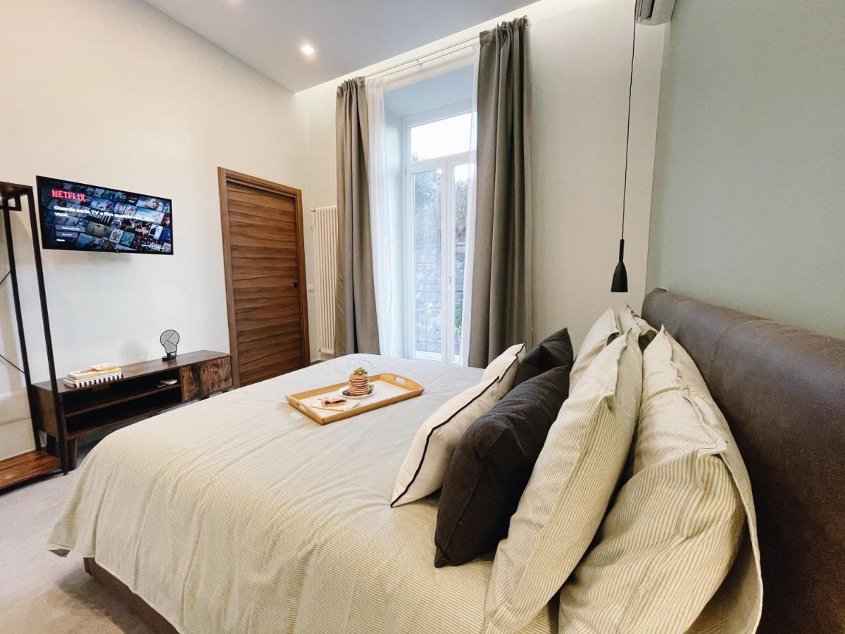 Appartement La Krianza à Naples Extérieur photo