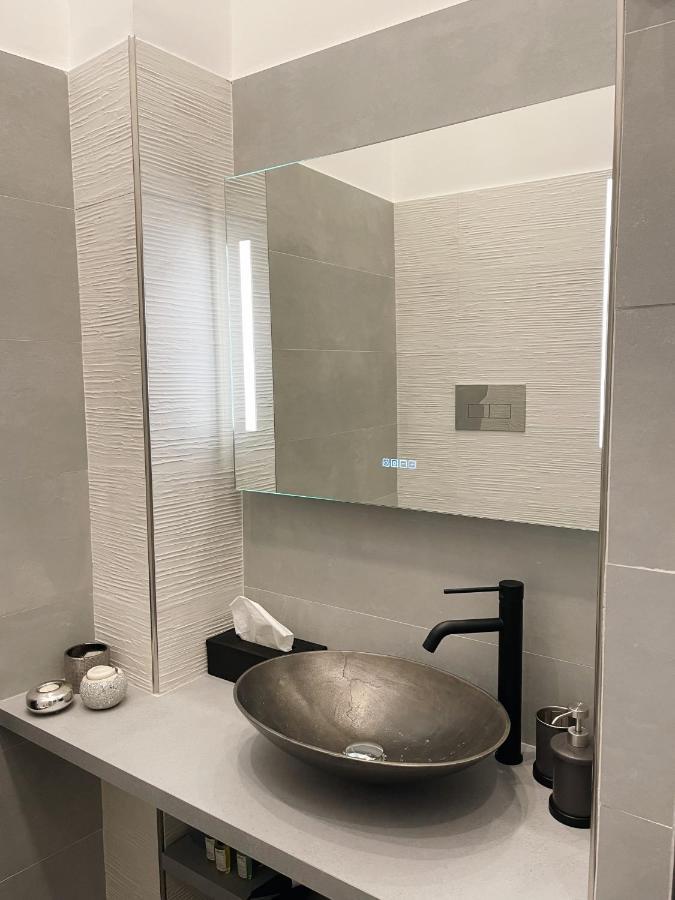 Appartement La Krianza à Naples Extérieur photo